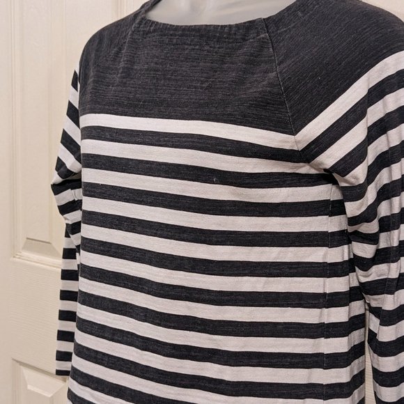 Loft Striped Sweatshirt Size M - Picture 2 of 7